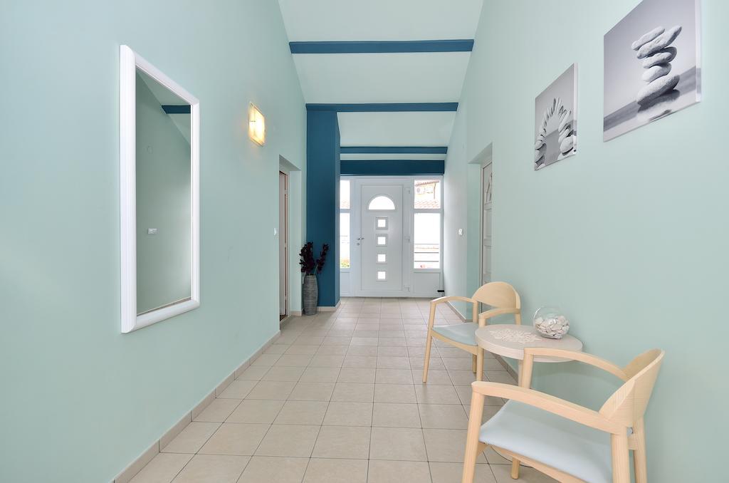 Apartments Nautilus Pula Exterior photo