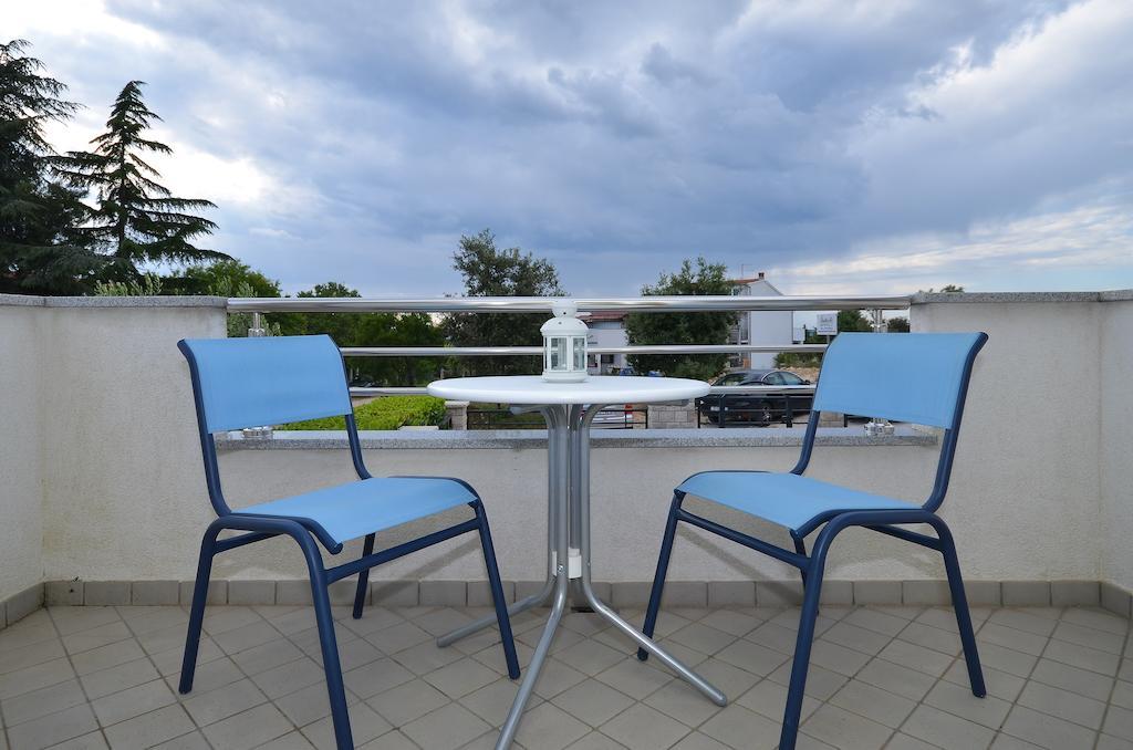 Apartments Nautilus Pula Exterior photo